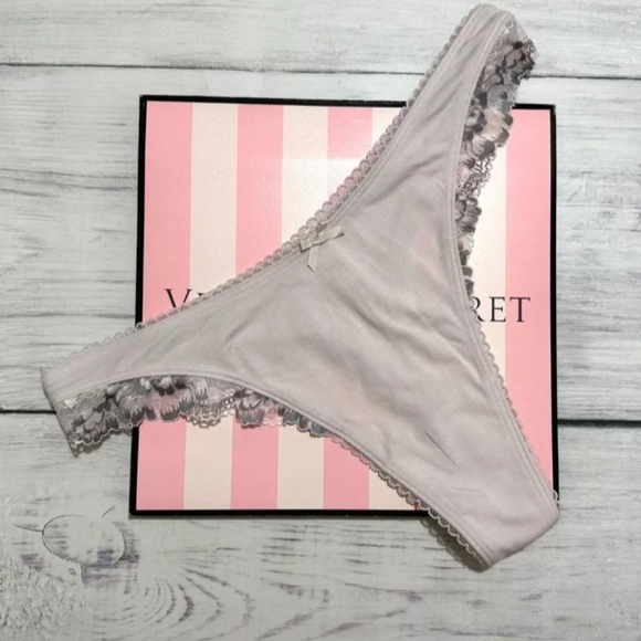 Victoria secret -Stretch cotton Lace Trim High-Leg Scoop Thong Panty -Large - Picture 1 of 2